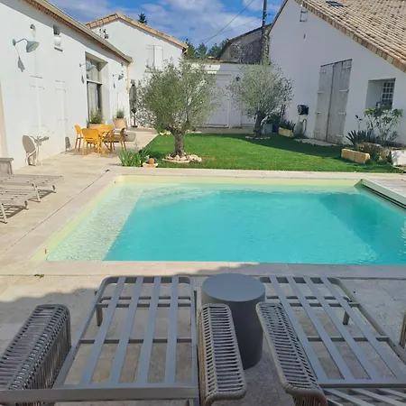 Maison Depaysante Au Calme Angouleme Prázdninový dům *