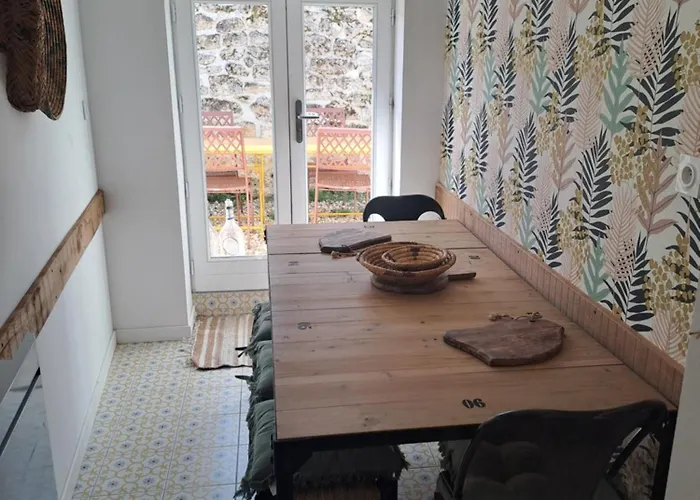 Semesterbostad Maison Depaysante Au Calme Angouleme Soyaux